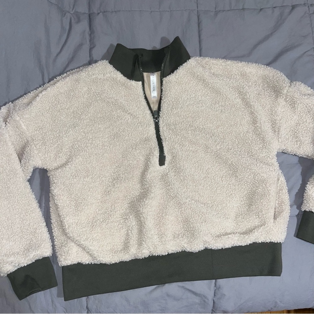 Fabletics Sherpa Half Zip - Picture 3 of 12